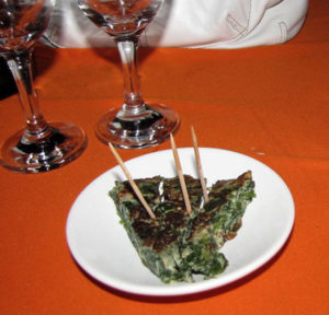 Author William Kaliher discovered ths tasty spinach omelet among the excellent menu items at La Osteria in Catemaco, Mexico. © William B. Kaliher, 2010