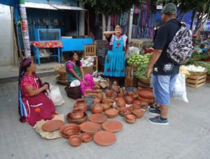 Market scene in rural Oaxaca © Alvin Starkman, 2012