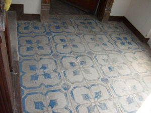 These are the original floor tiles on middle floor landing of Mi Pullman, a famous landmark in Chapala. The Mexican art nouveau home was built in 1906 by architect Guillermo de Alba and restored by the author. Similar tiles are also used in the entrance hall. © Ros Chenery, 2010