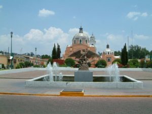 >My first sight as I walked to the tourist office from the bus stop was this view across the newly renovated Plaza Juarez at the Parroquia de San Jose. Plaza Juarez will have underground parking when it opens.