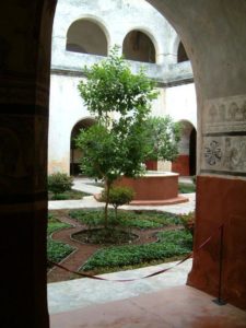 The atrium courtyard garden is well maincured.