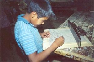 13-year-old artisan Juan Esteban Cuin