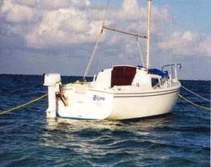 The Bijou, docked at Punto Morelos, Quintana Roo © Roger Cunningham, 200o