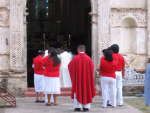 Church members and clergy preparing for the processional. © Julia Taylor, 2007