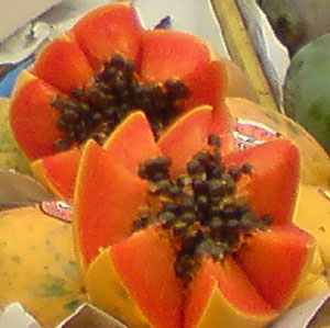 Fresh papaya seeds have a spicy, peppery flavor. © Daniel Wheeler, 2009