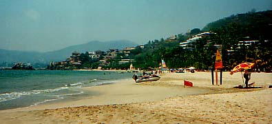 Playa La Ropa, Zihuatanejo