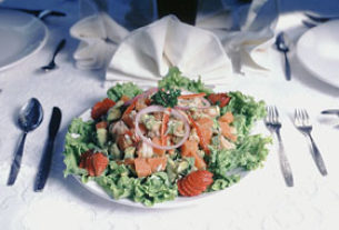 Mexican shrimp, avocado and papaya salad © Lorraine Russo, 2004