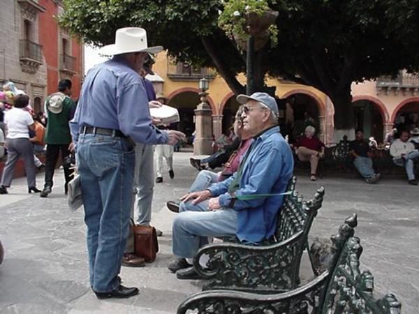 San Miguel de Allende © Nancy Harless, 2003