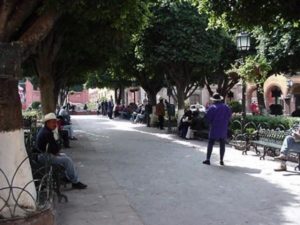 San Miguel de Allende © Nancy Harless, 2003