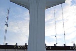 Monumental statue of Cristo de las Noas near Torreon, Mexico © Jarekt, 2008