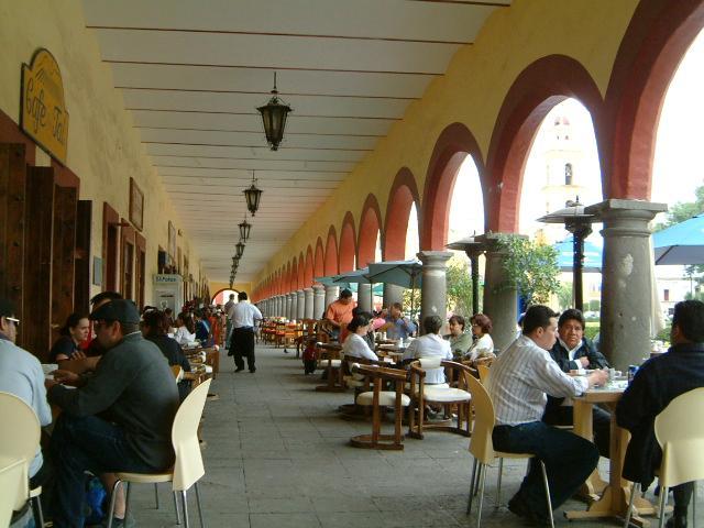 Cholula, Puebla © Rick Meyer 2004