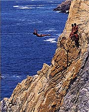 Acapulco cliff divers