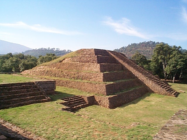 Tingambato, Michoacán. © Rick Meyer  2006