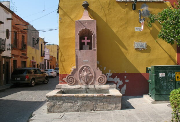 Fountain, San Miguel de Allende. © Pat Hall 2021