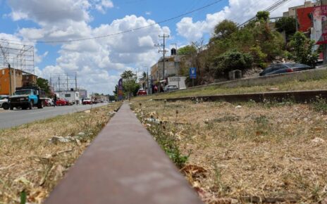 Following a former railway. Campeche © 2026 Florence Voller.