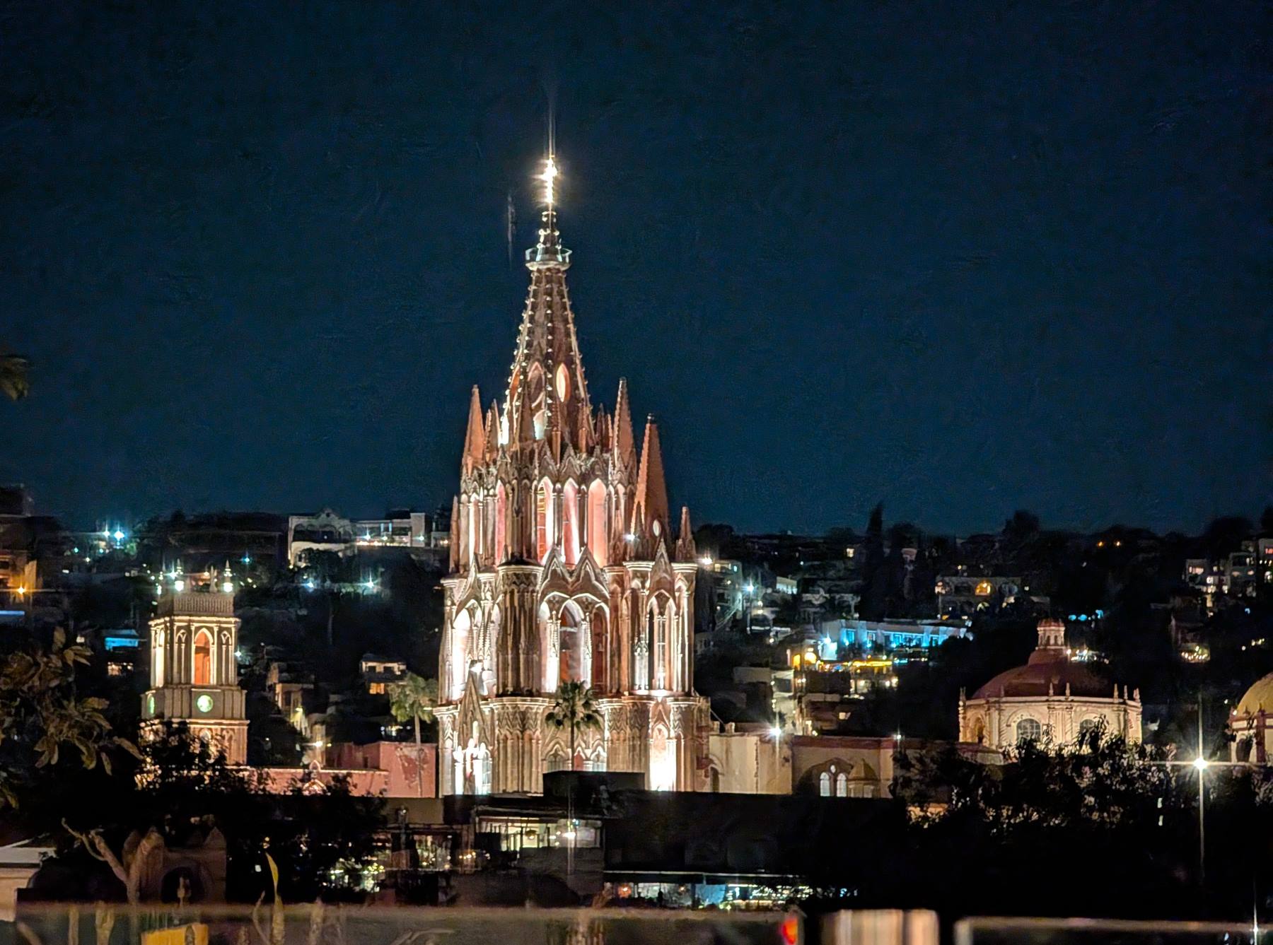 Church at night, San Miguel de Allende © 2026 Jane Simon Ammeson