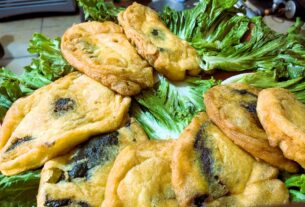 Chiles rellenos © 2026 Jane Simon Ammeson